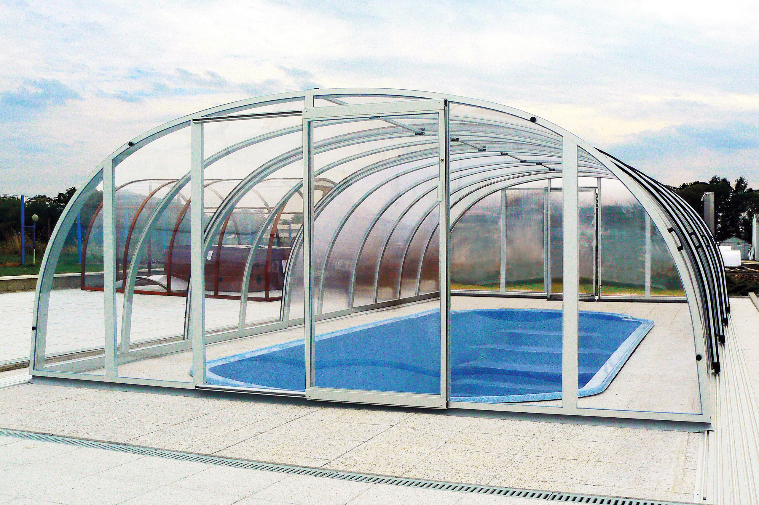 Pool-Überdachung Mannheim Hoch